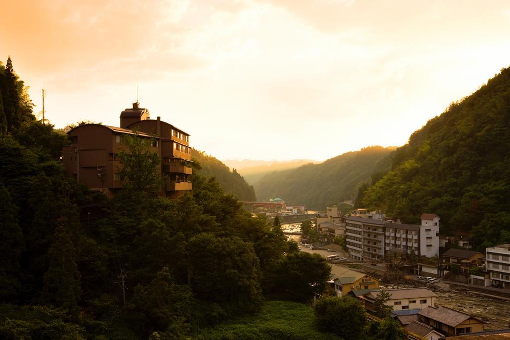 Hotel Shinshiyo Hita Esterno foto